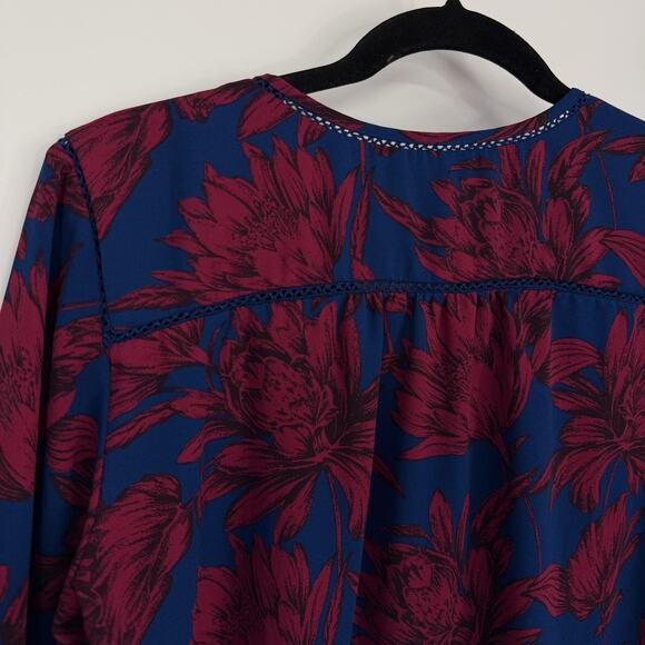 Banana Republic Chiffon 3/4 Sleeve Top Wom size Small Blue Pink Floral Popover - Picture 8 of 11